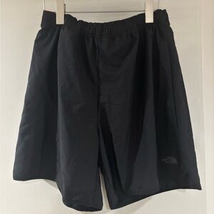 The North Face men’s shorts size L